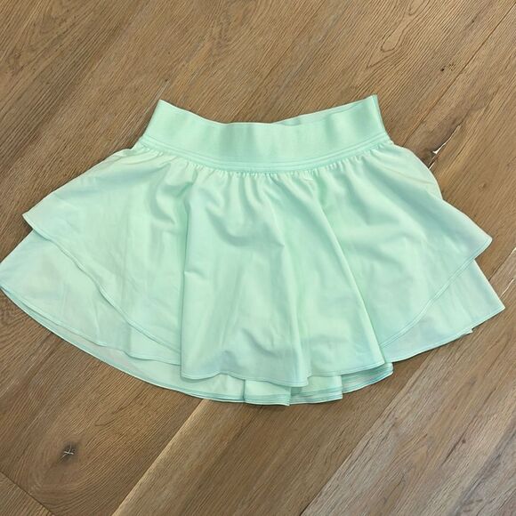 Lululemon Court Rival Skirt Green (4) - Picture 1 of 3